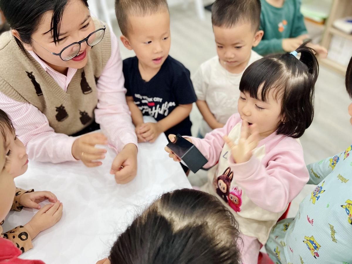 Ảnh hoạt động