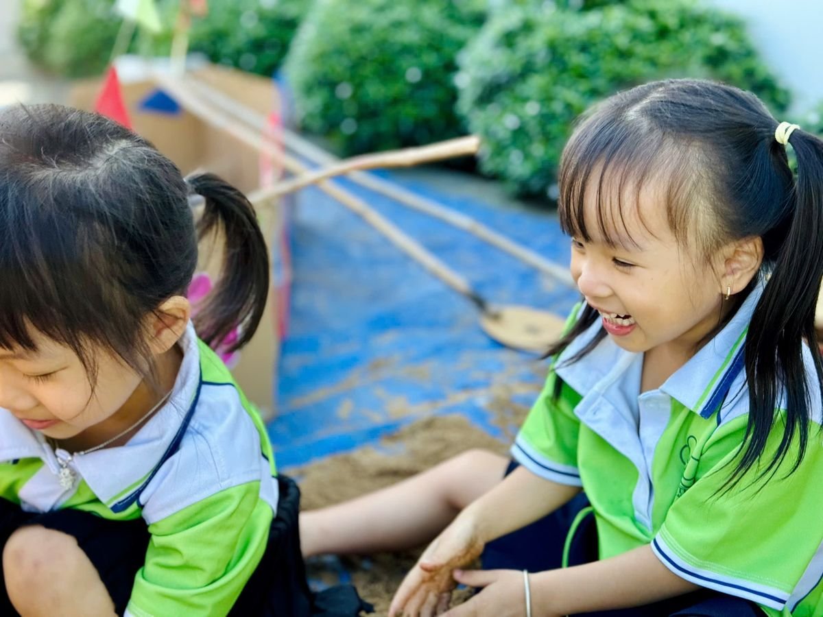 Ảnh hoạt động