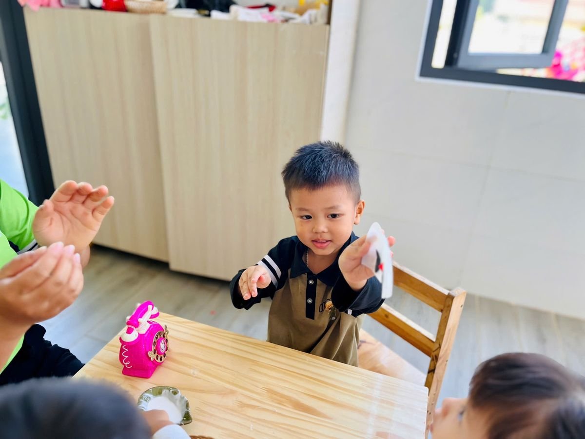 Ảnh hoạt động