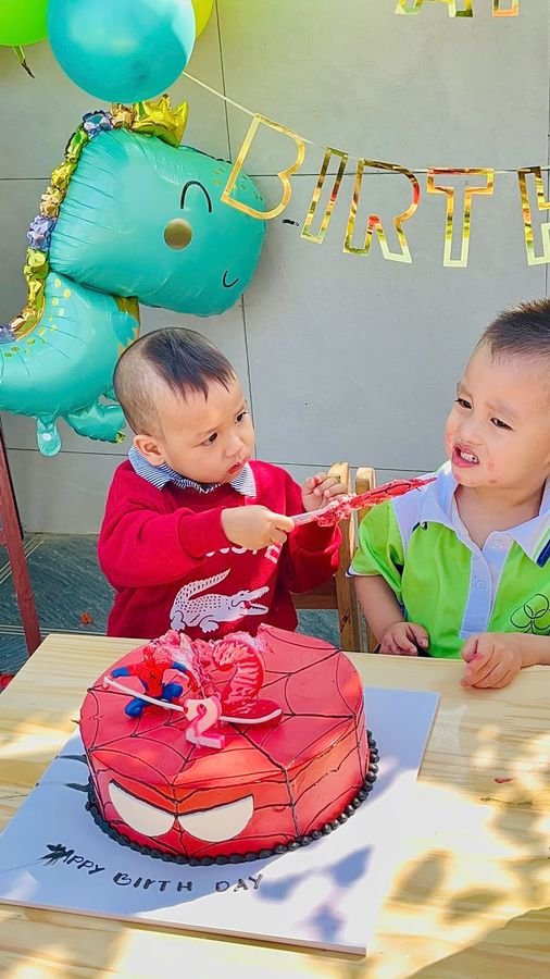 Ảnh hoạt động