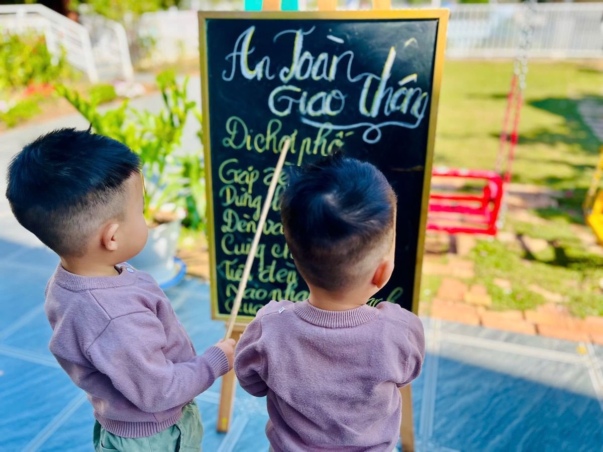 Ảnh hoạt động