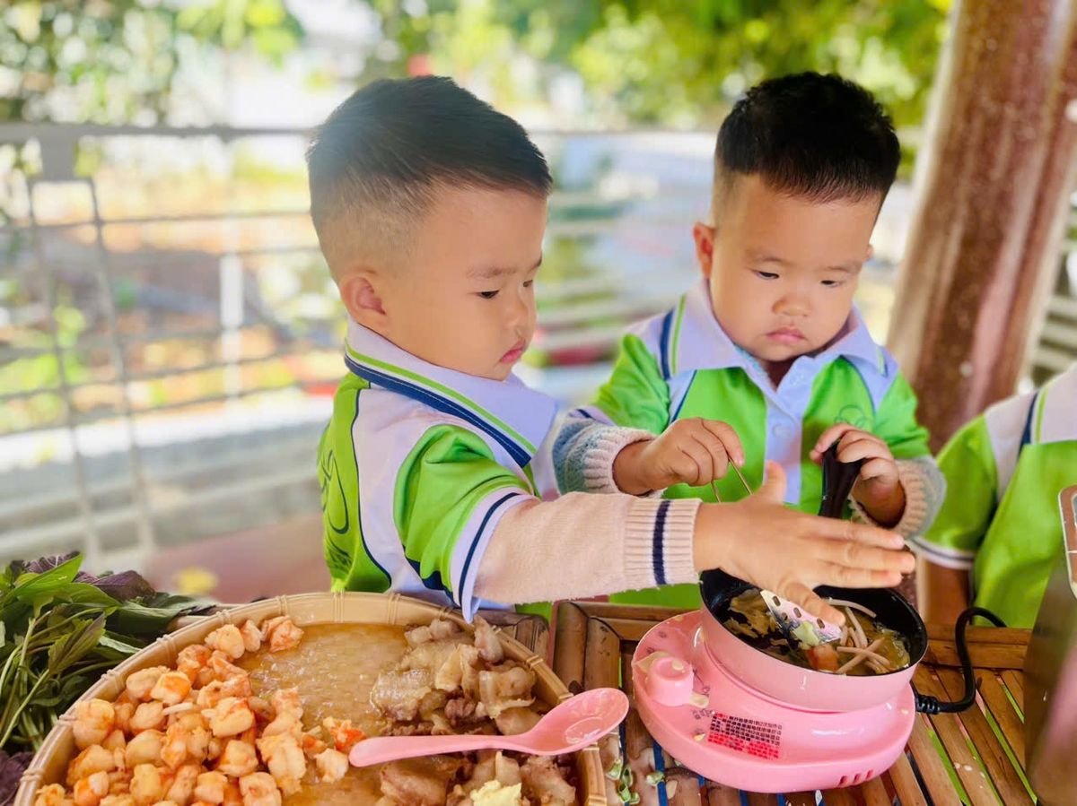 Ảnh hoạt động