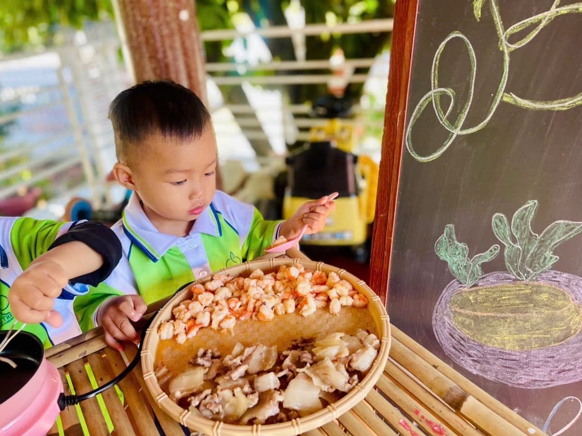 Ảnh hoạt động