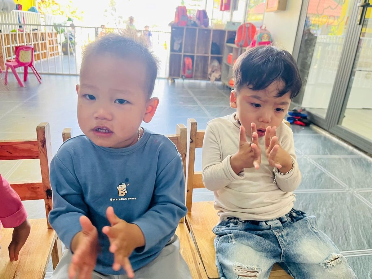 Ảnh hoạt động