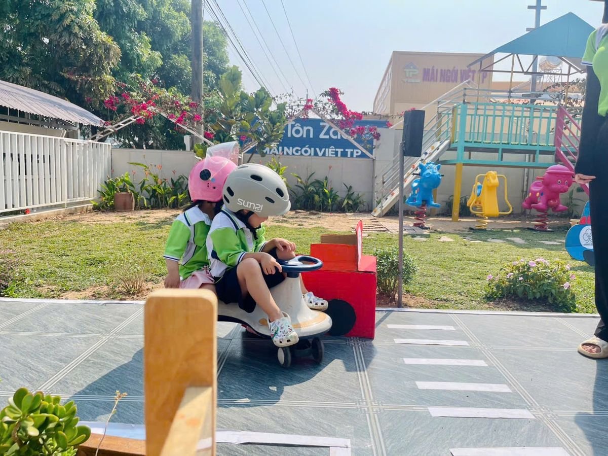 Ảnh hoạt động