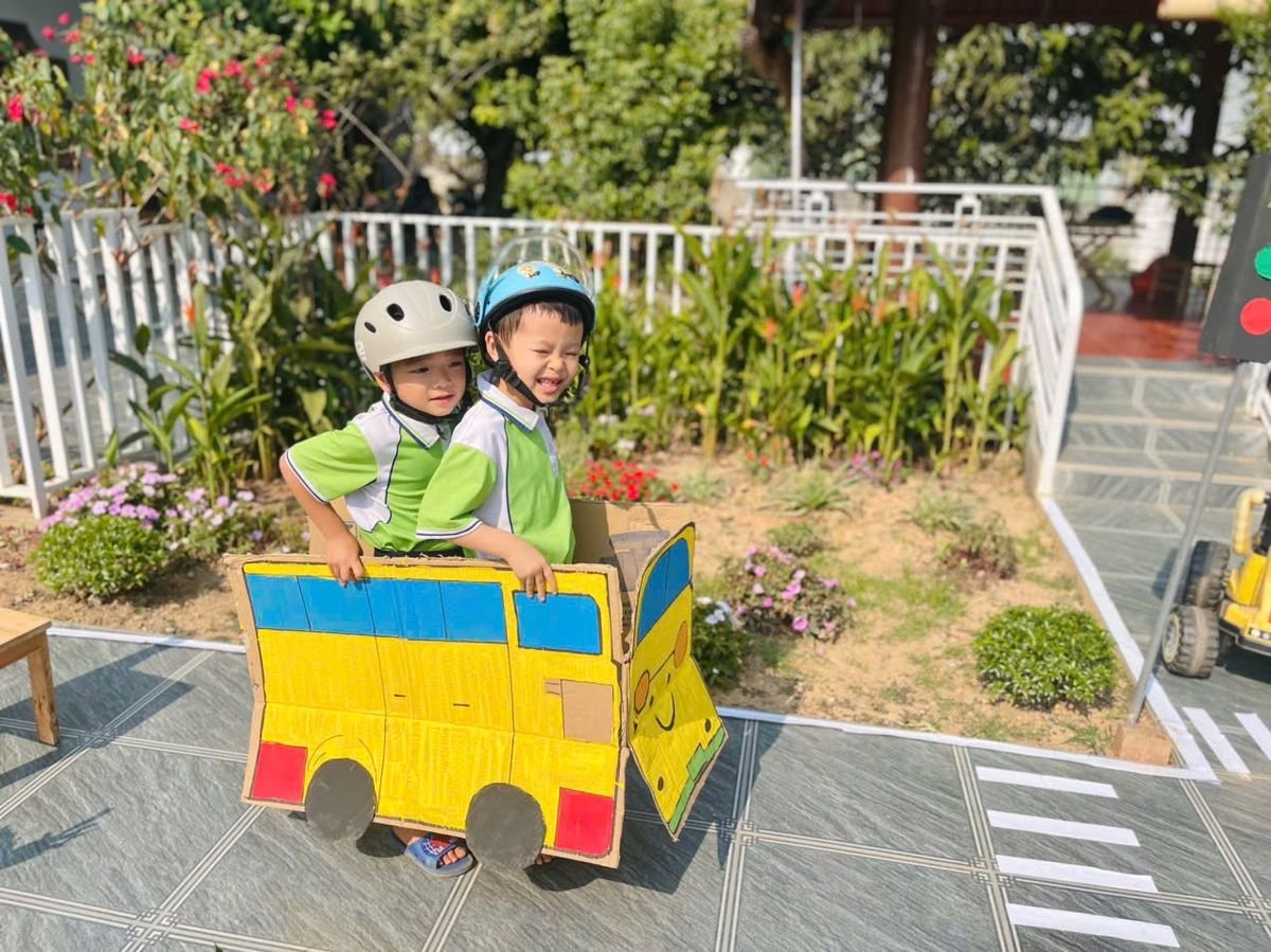 Ảnh hoạt động