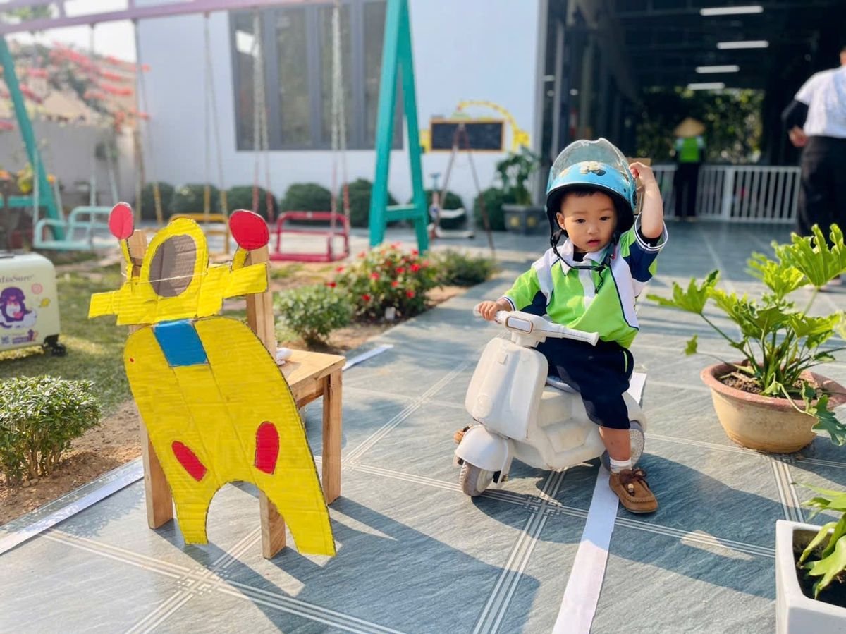 Ảnh hoạt động