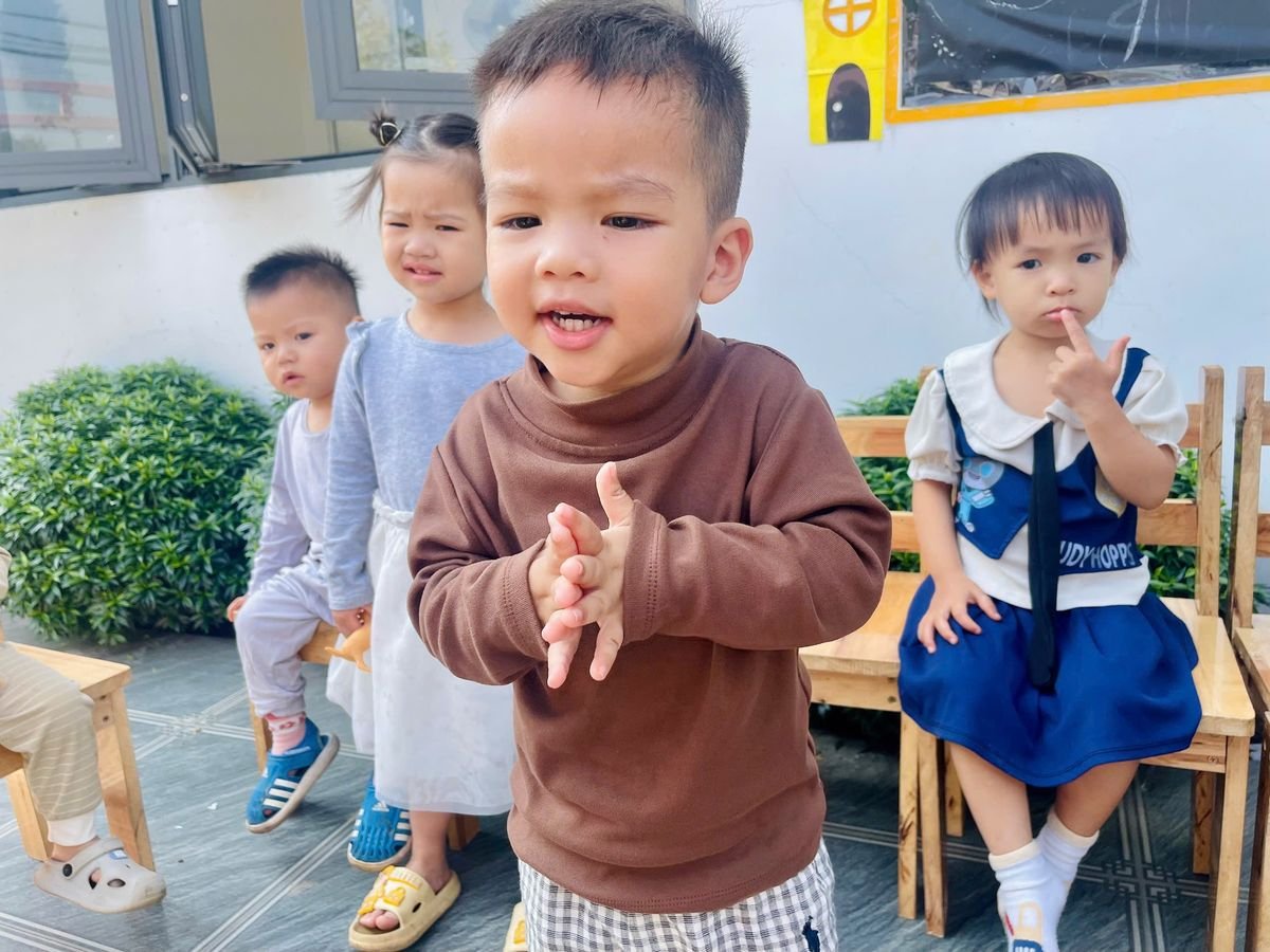 Ảnh hoạt động