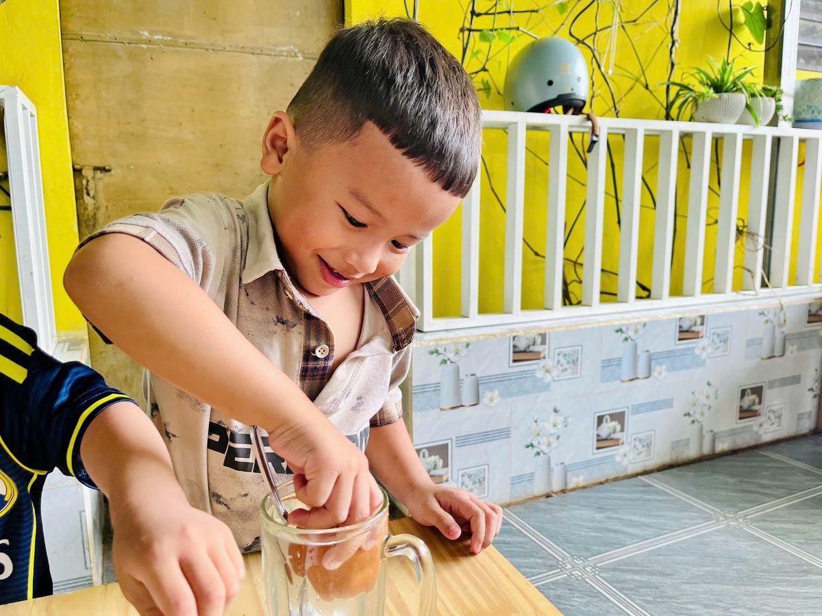 Ảnh hoạt động