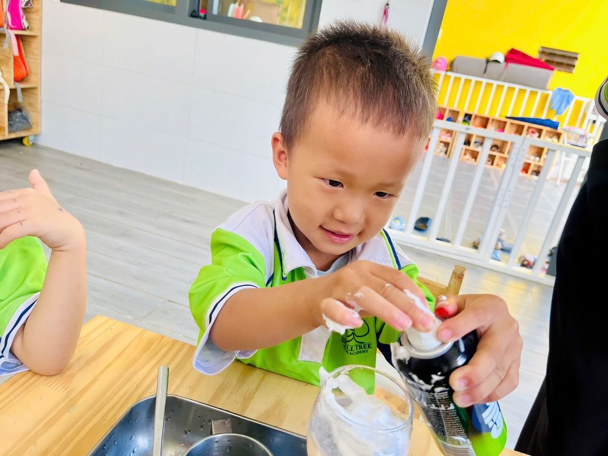 Ảnh hoạt động
