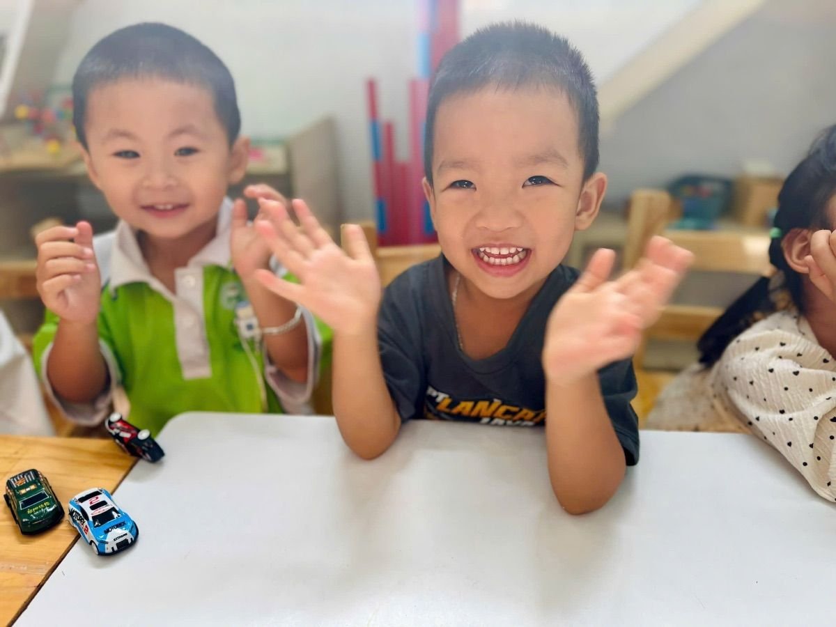 Ảnh hoạt động