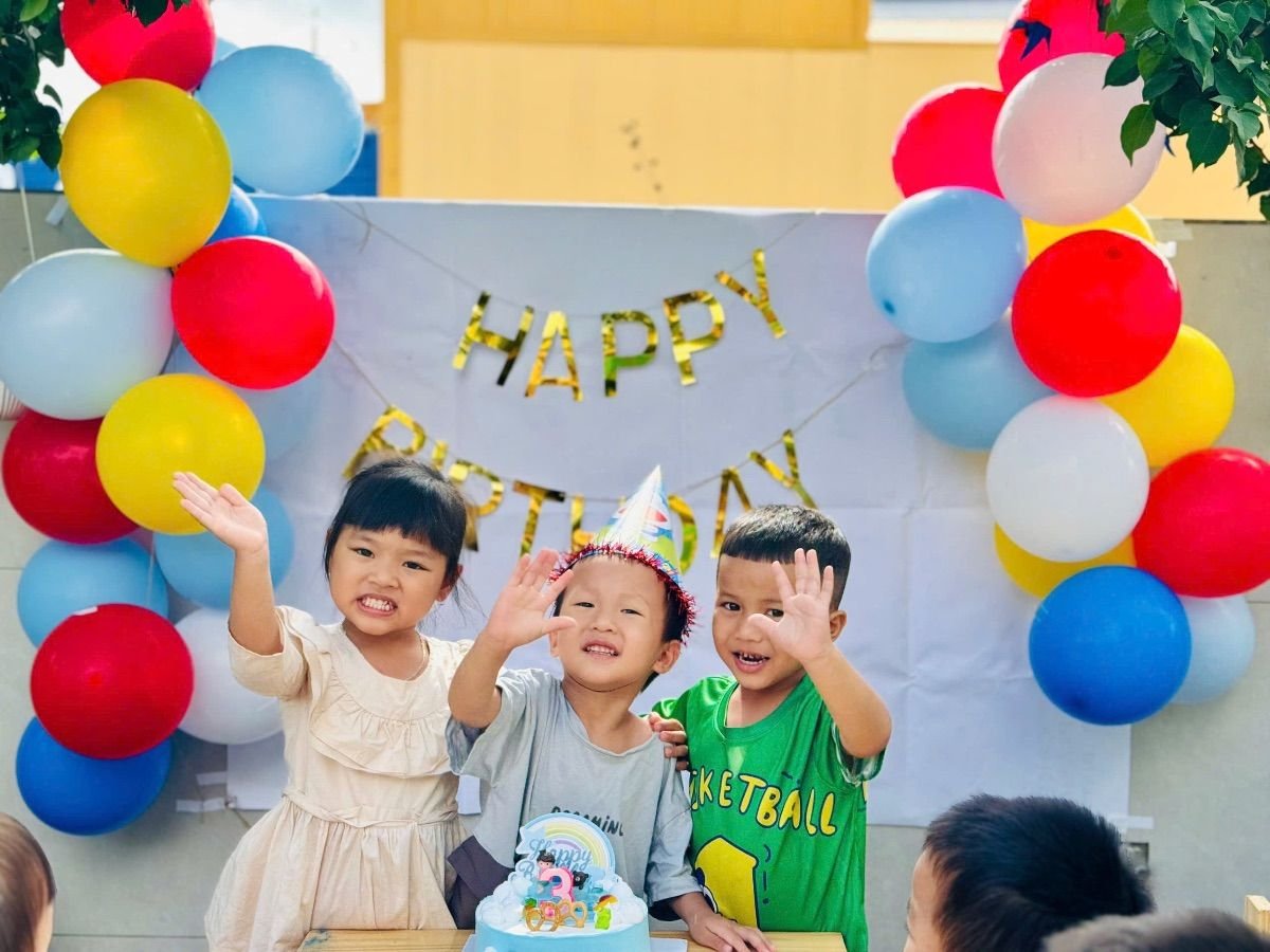Ảnh hoạt động