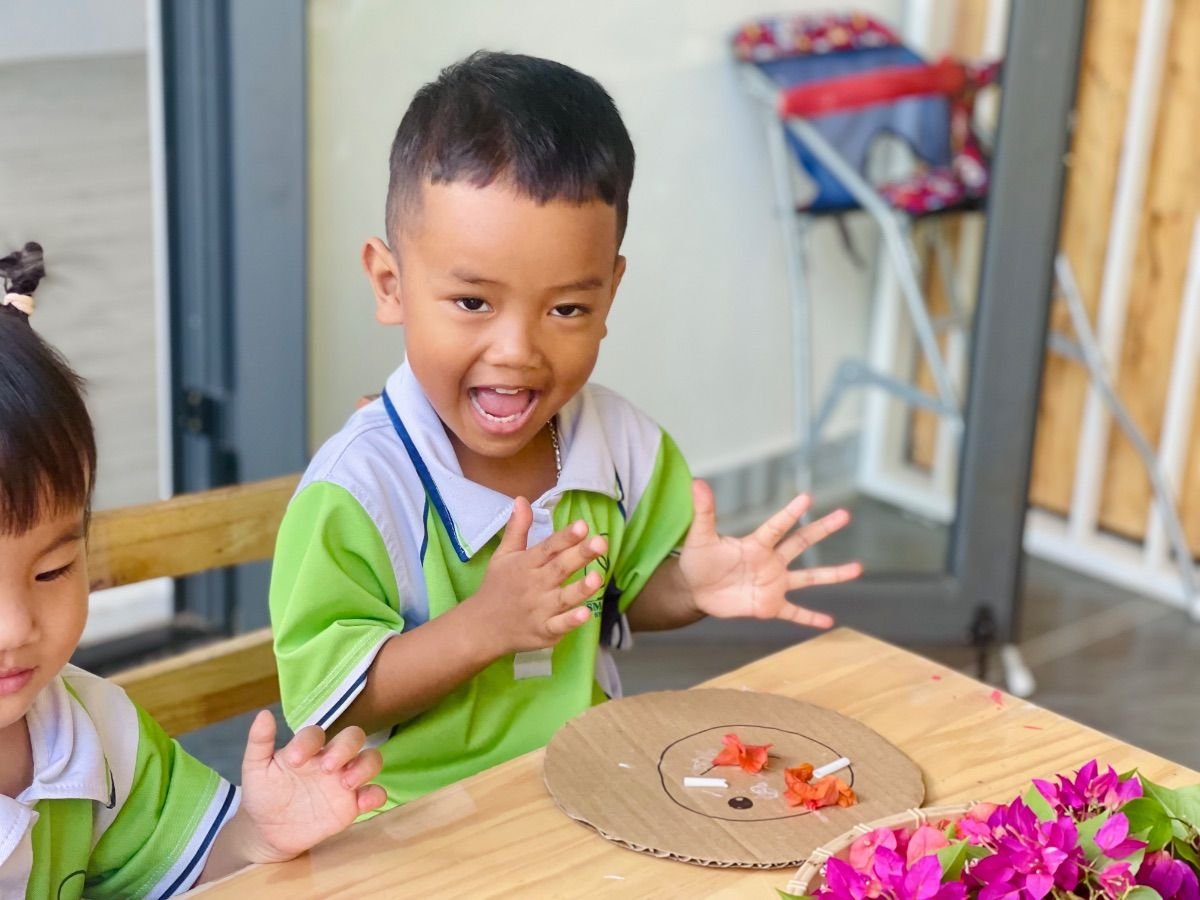 Ảnh hoạt động