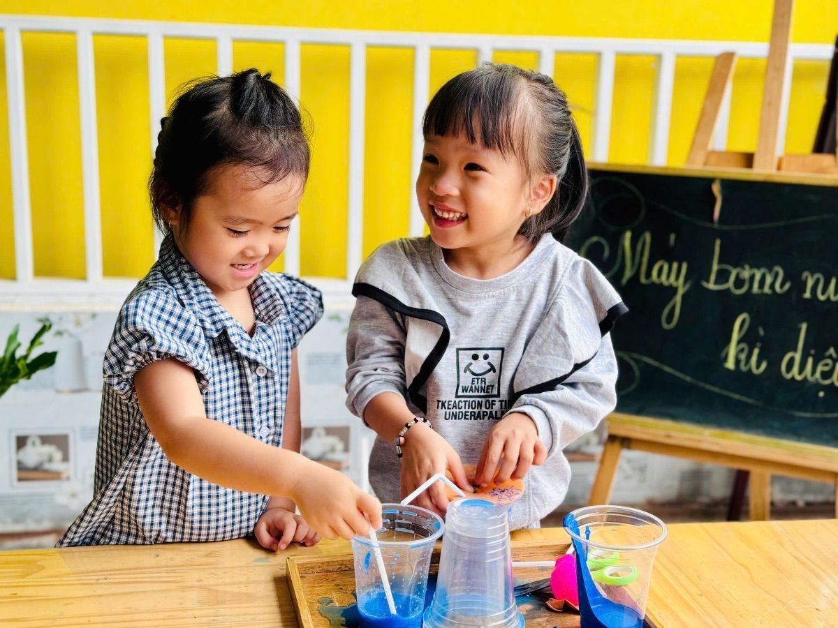 Ảnh hoạt động