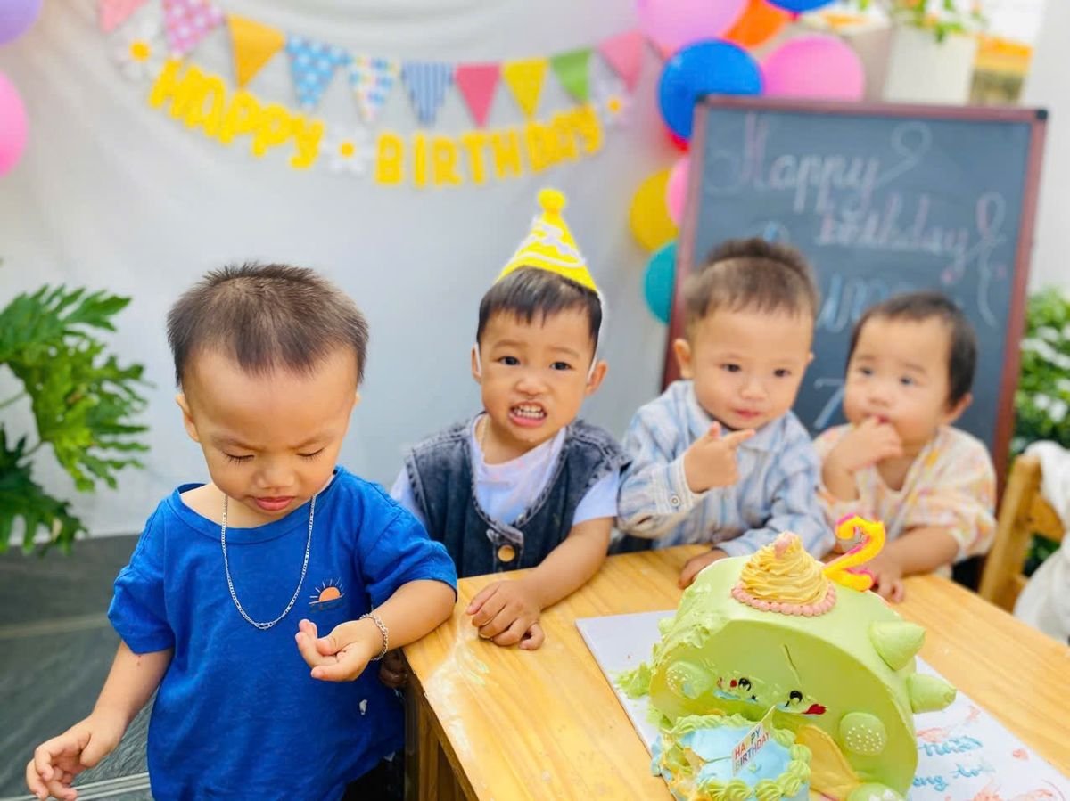 Ảnh hoạt động