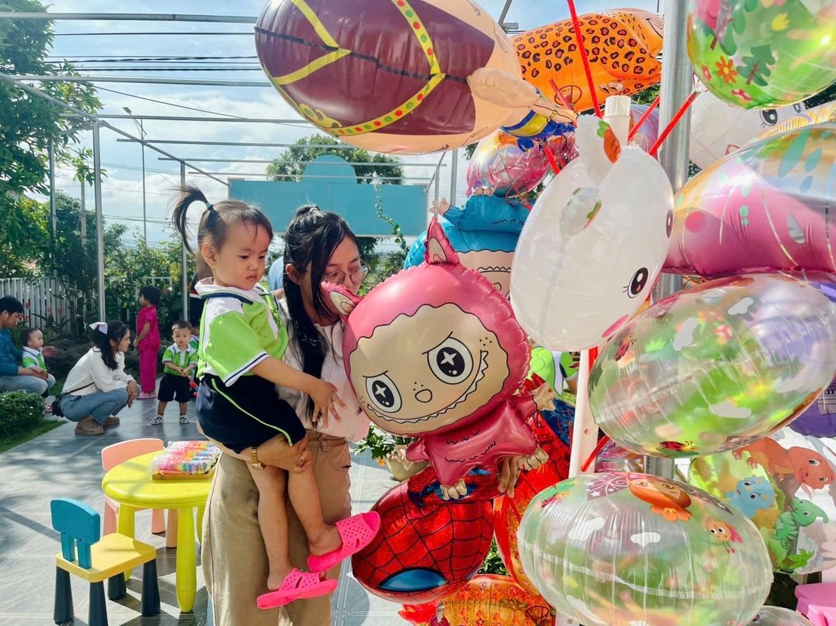 Ảnh hoạt động