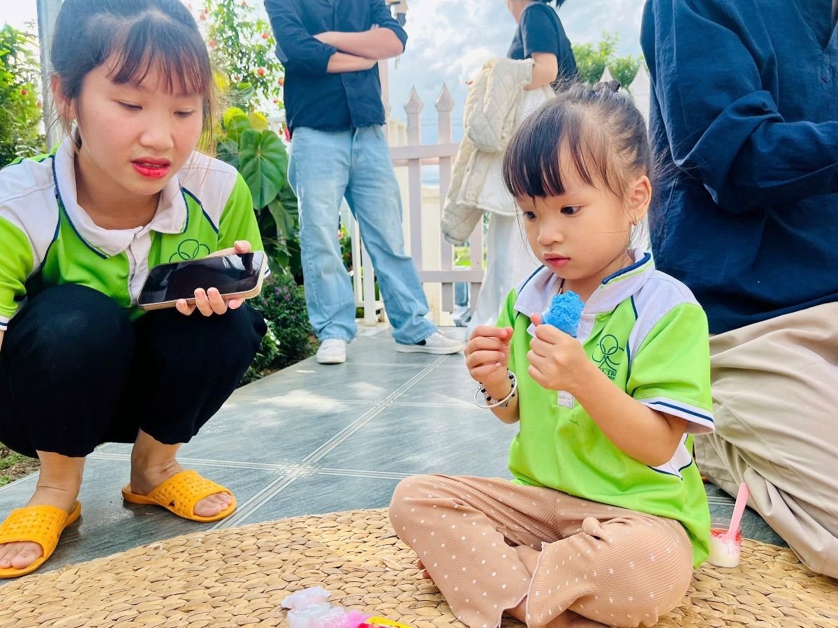 Ảnh hoạt động