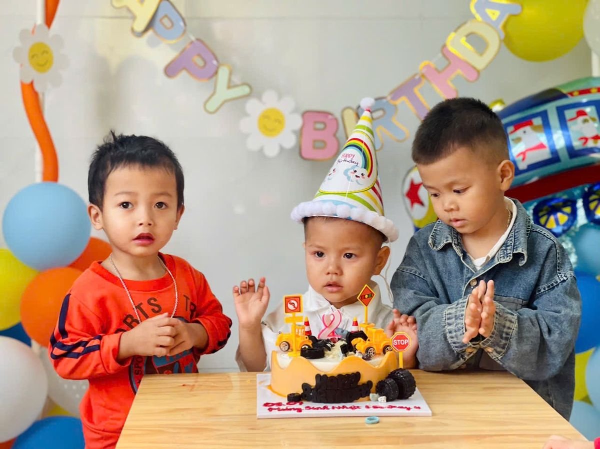 Ảnh hoạt động