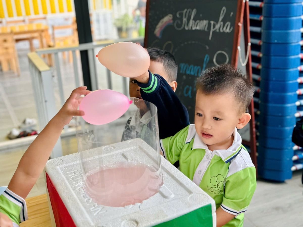 Ảnh hoạt động