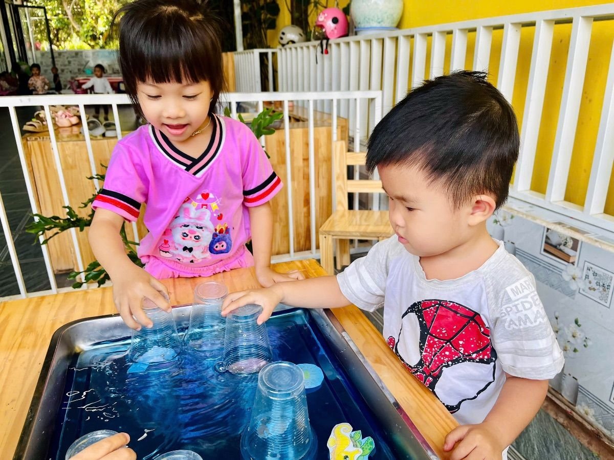 Ảnh hoạt động