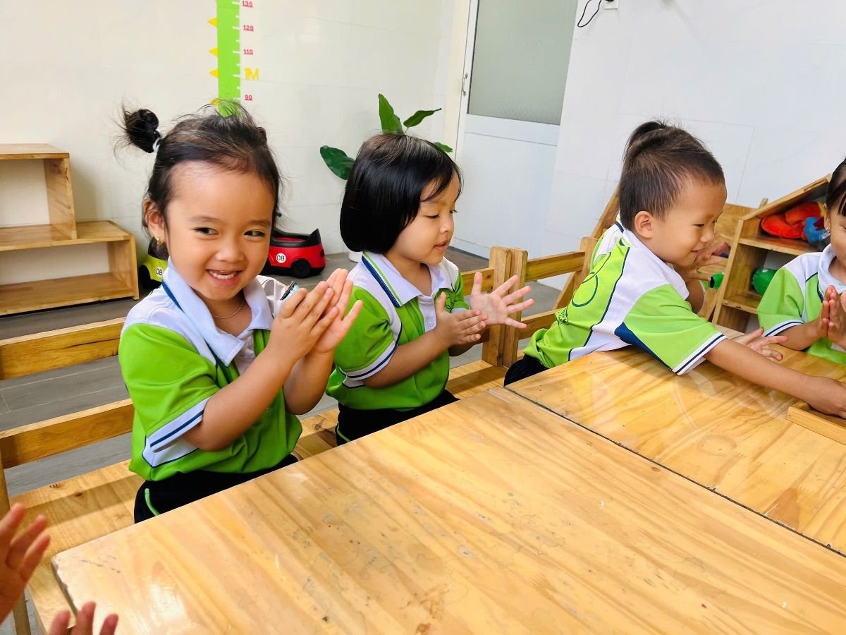 Ảnh hoạt động