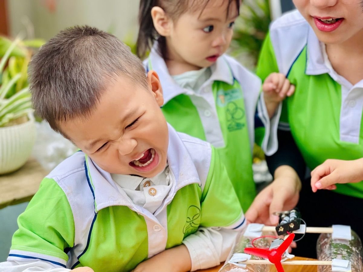 Ảnh hoạt động