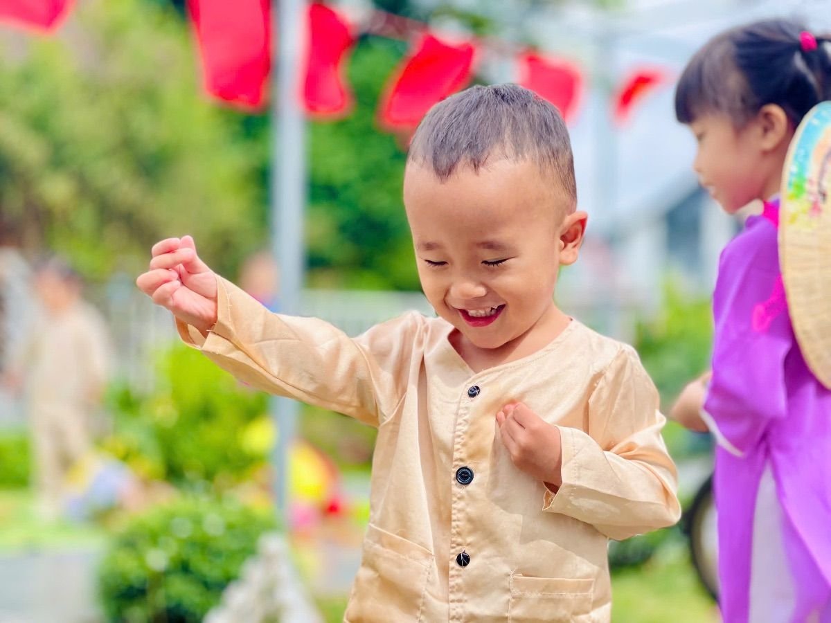 Ảnh hoạt động