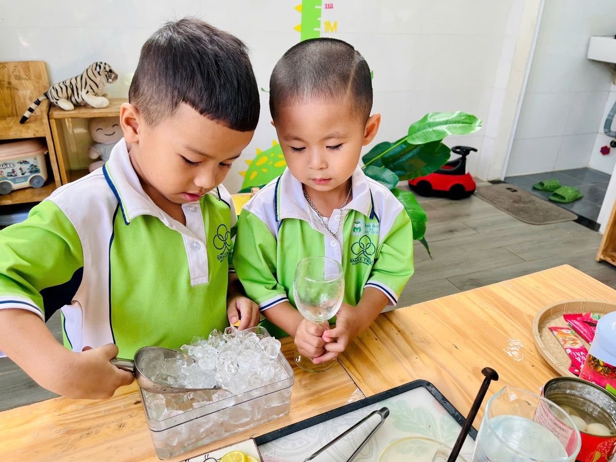Ảnh hoạt động