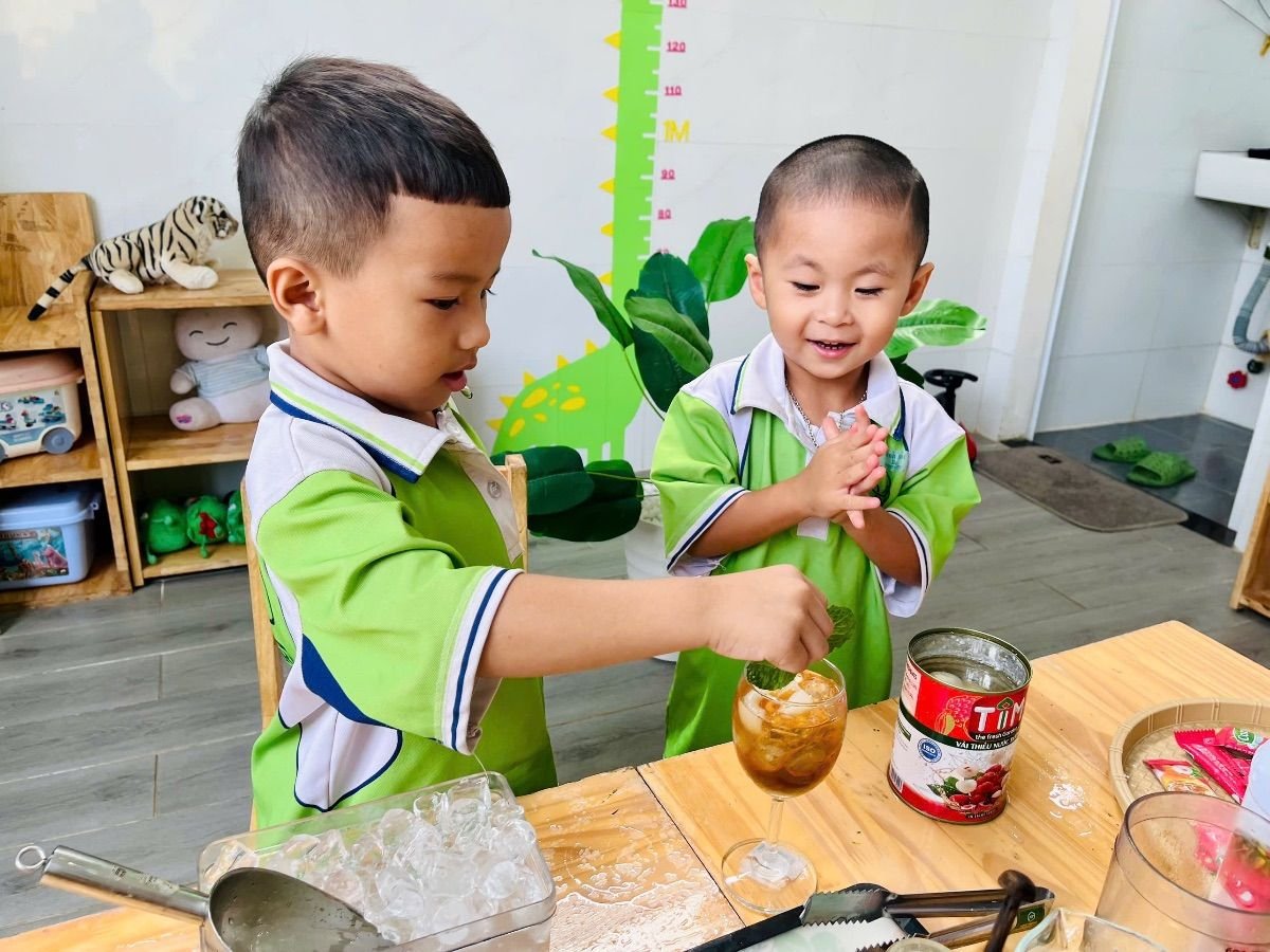 Ảnh hoạt động