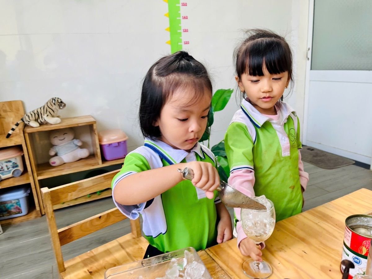 Ảnh hoạt động