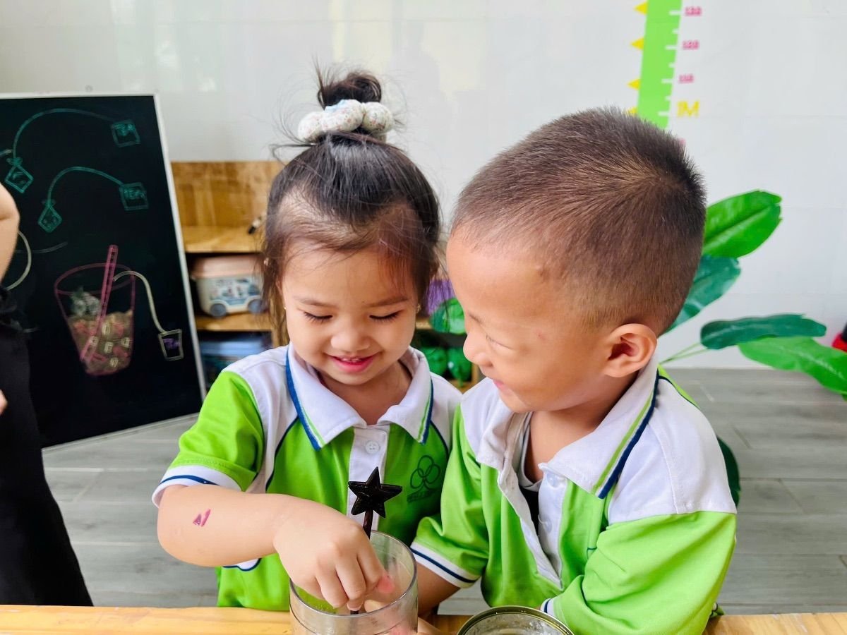 Ảnh hoạt động