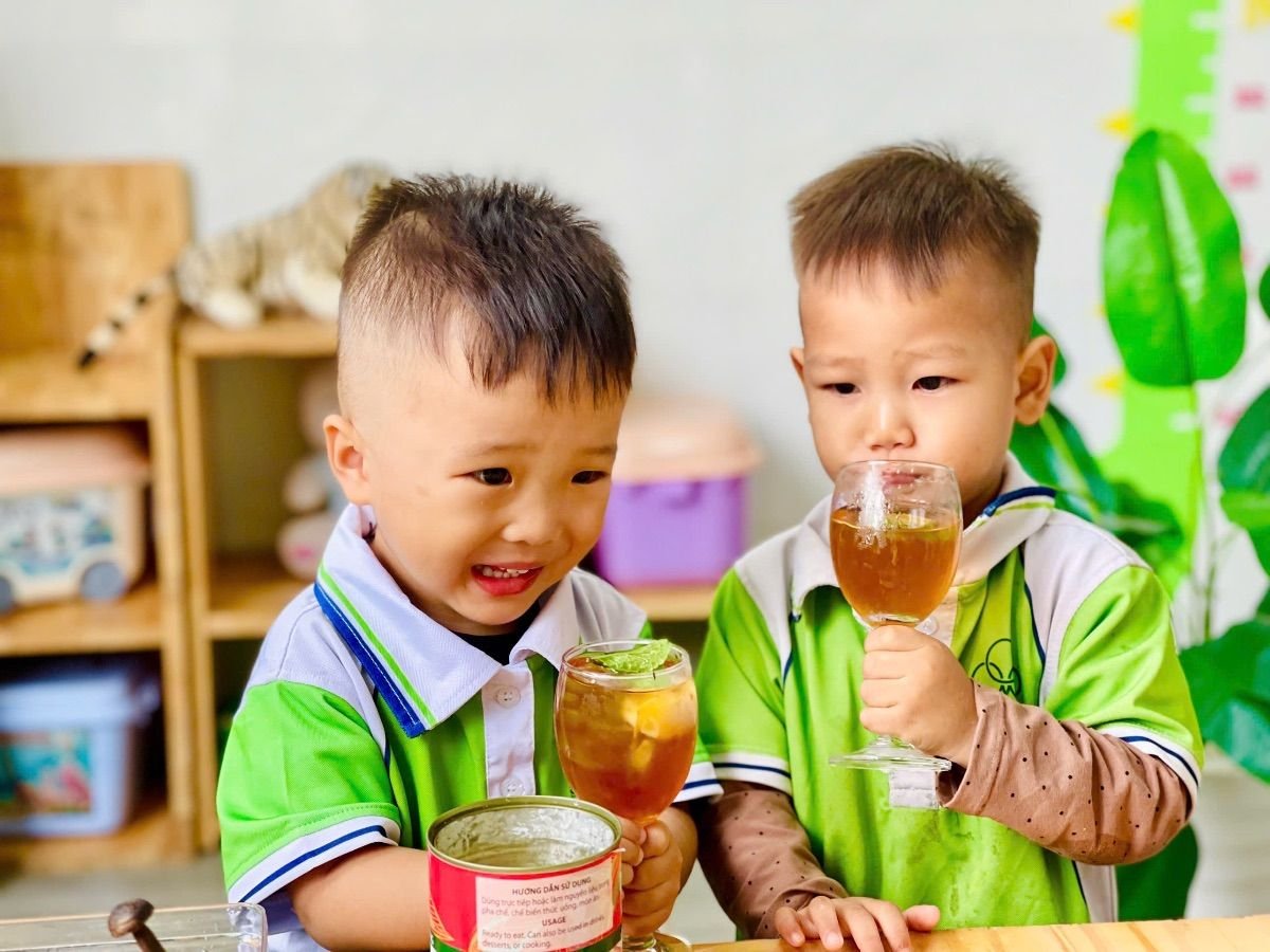 Ảnh hoạt động