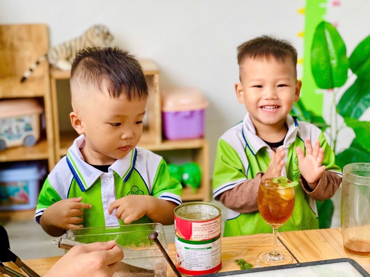 Ảnh hoạt động