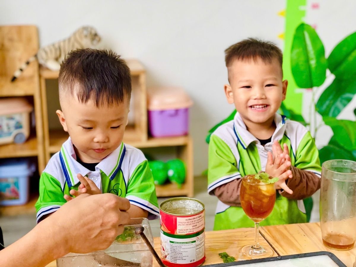 Ảnh hoạt động