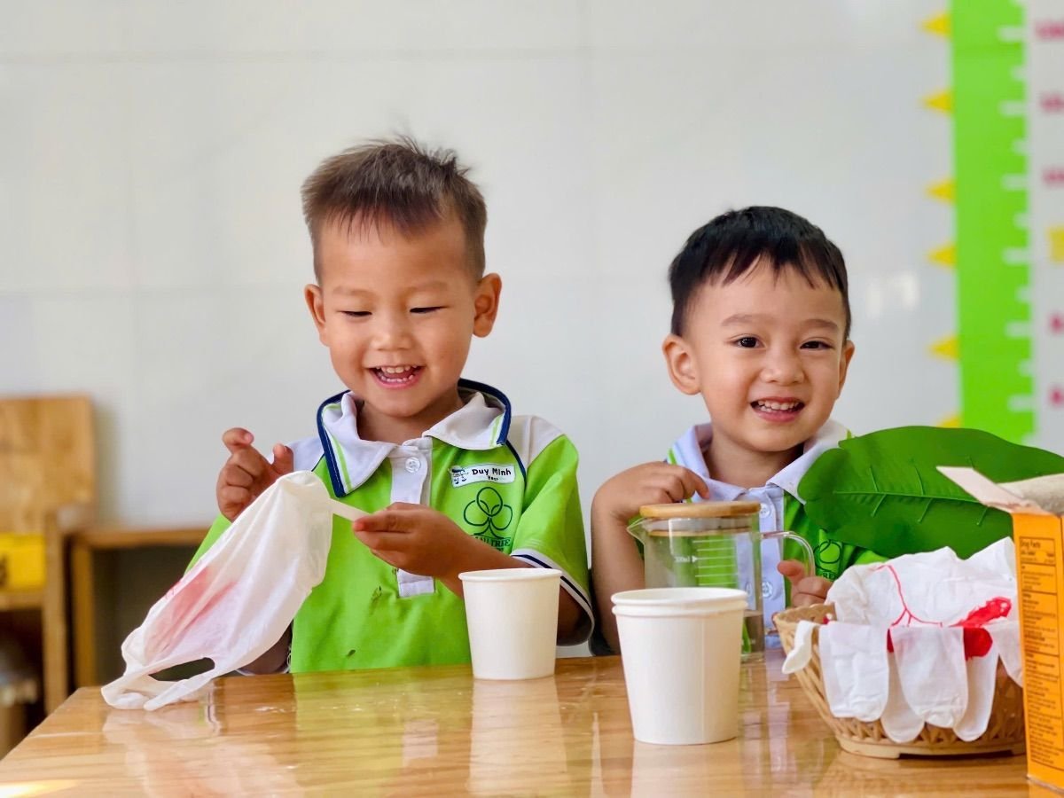 Ảnh hoạt động