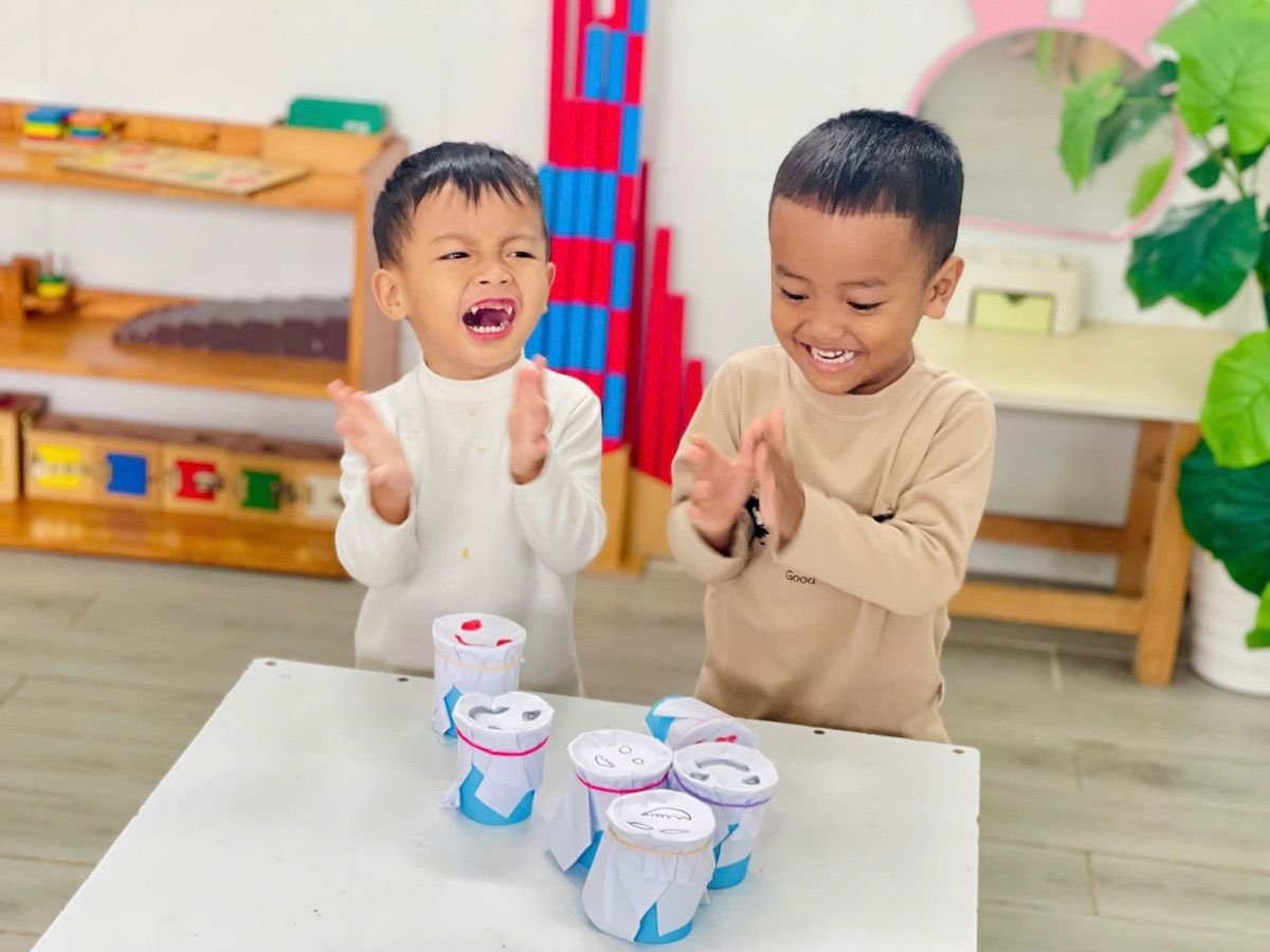 Ảnh hoạt động