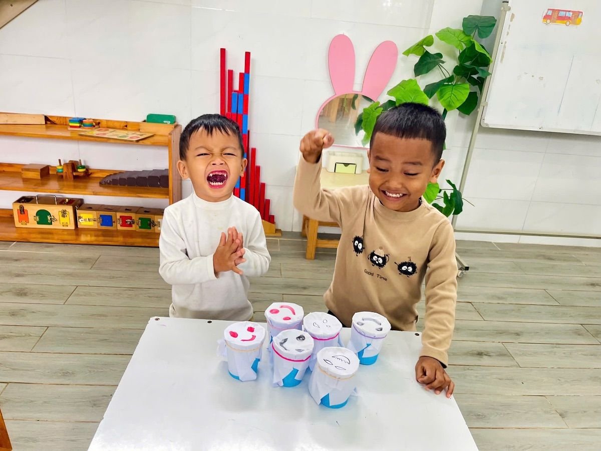 Ảnh hoạt động